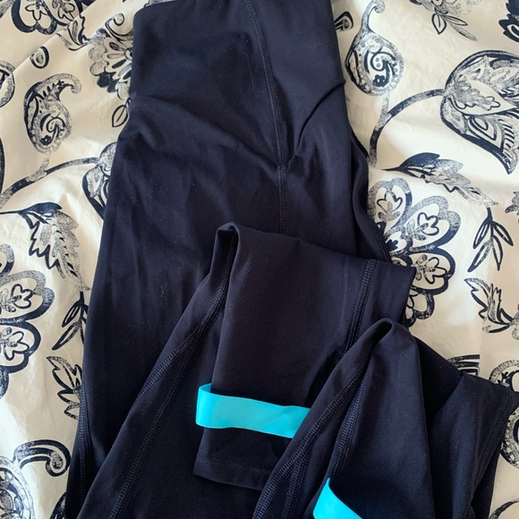 Zyia Navy Strap Deluxe Hi-Rise 7/8 24" - Picture 2 of 4